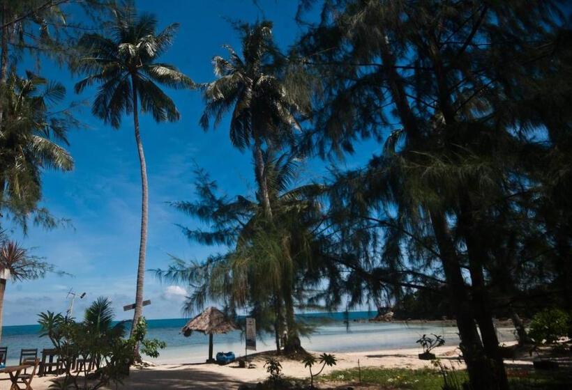 منتجع Secret Beach Bungalows