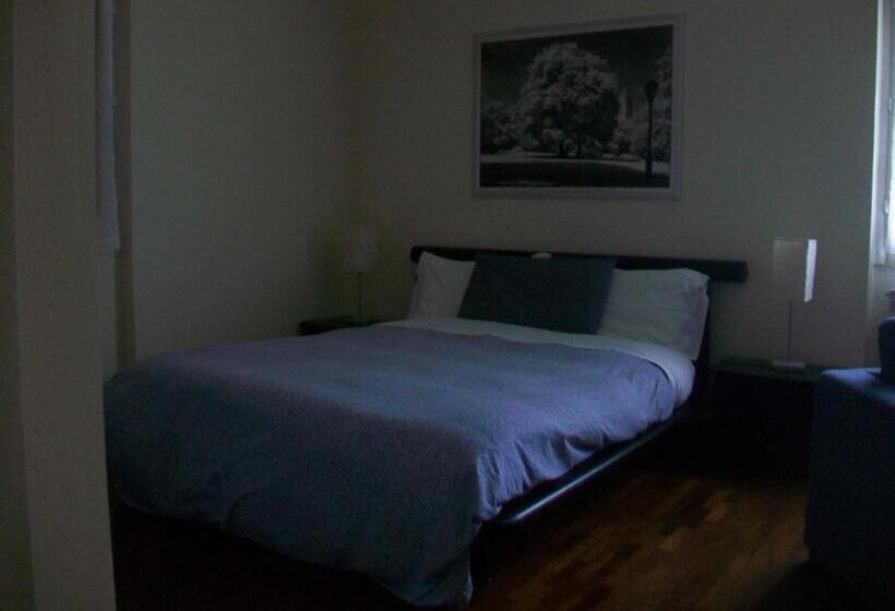 B&b L Albero Maestro