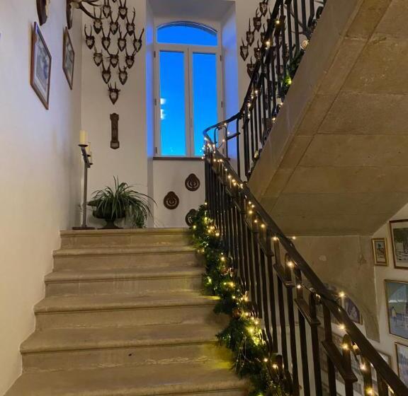 צימר Château Du Puech