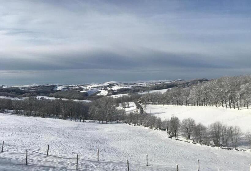 צימר Château Du Puech