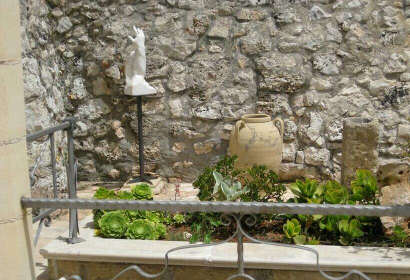 مبيت وإفطار Casa Veneri