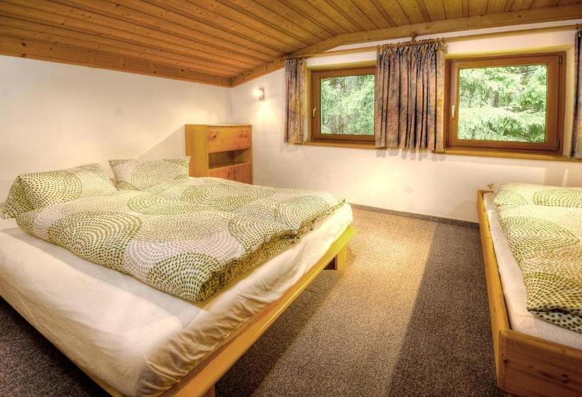 مبيت وإفطار Haus Brandner