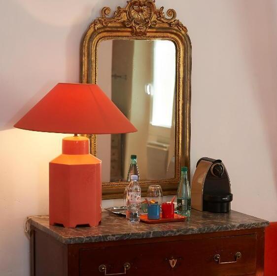 Bed and Breakfast La Grande Maison De Nans