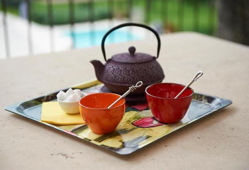 Bed and Breakfast La Grande Maison De Nans