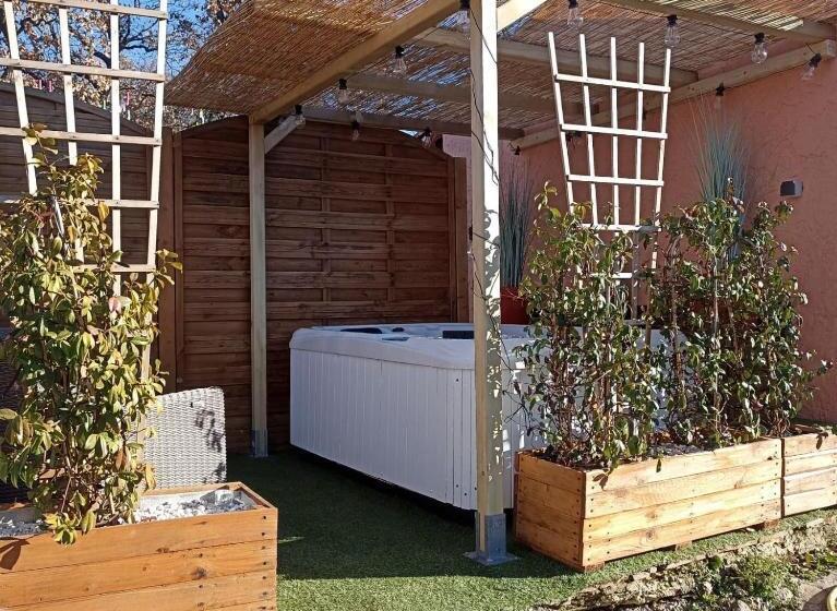 مبيت وإفطار Le Chabassole  Chambres D Hôtes   Gorges Du Verdon