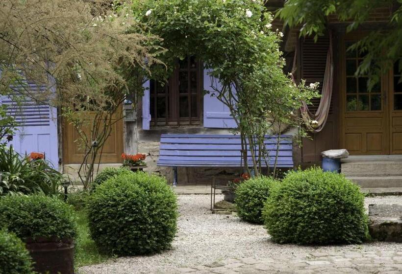 مبيت وإفطار Marguerite S Ferme Rustique