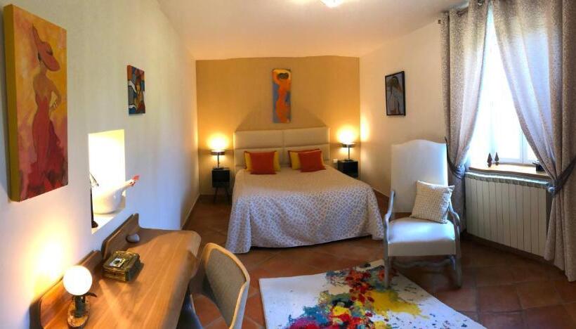 مبيت وإفطار Mas De Chantounette