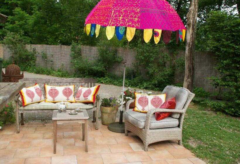 ベッドアンドブレックファースト Villa De Nachtegaal