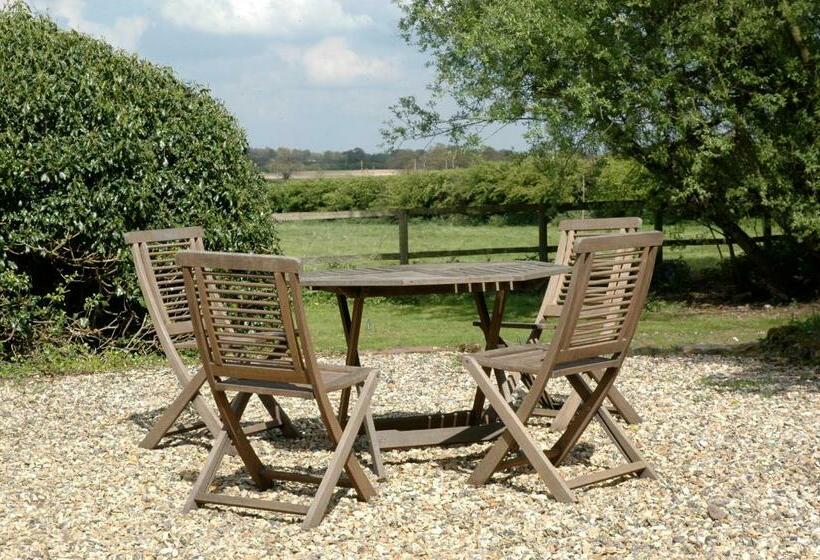 민박 Field Cottage Bed And Continental Breakfast