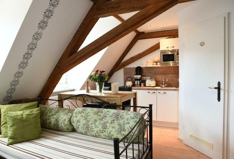 Goldgemäuer Appartements