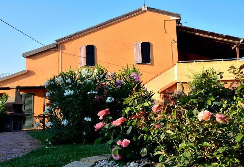 ホテル Agriturismo Colomboni