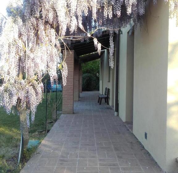 בית מלון כפרי Agriturismo Il Torrione