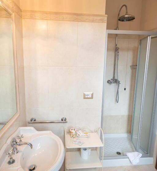 هتل Agriturismo Villa Val D Olivi