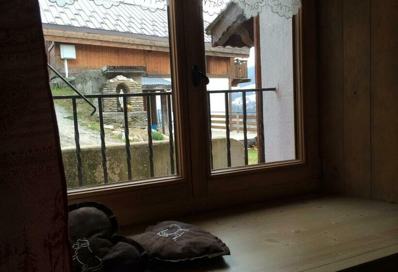 ホテル Chambre D Hôte De L Auguille