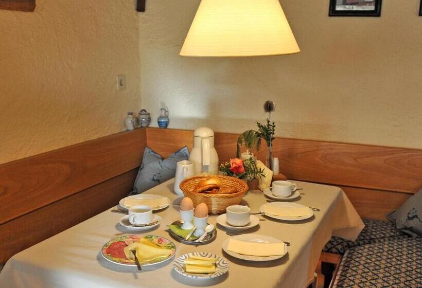 ホテル Ferienhof Moyer