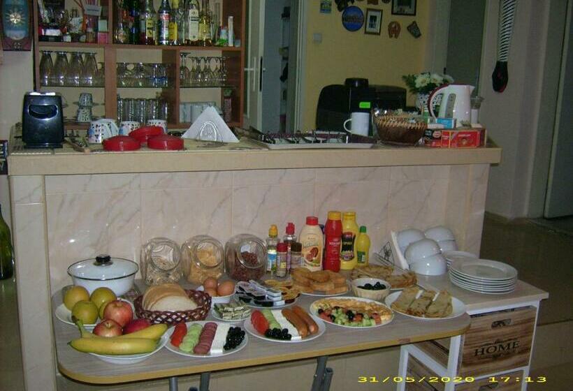 בית מלון כפרי Pasians