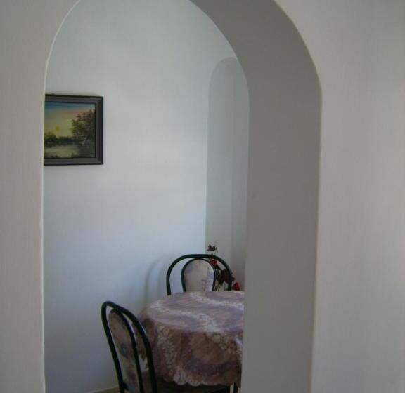 בית מלון כפרי Pasians