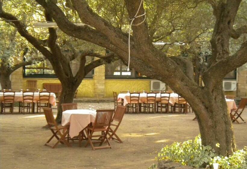 בית מלון כפרי Su Barroccu