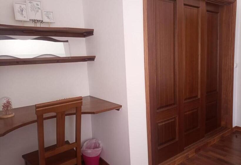 פנסיון Alojamentos A Buraca