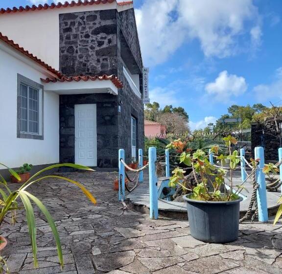 פנסיון Alojamentos A Buraca