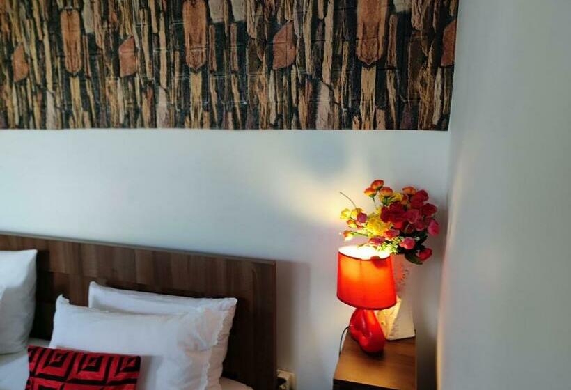 פנסיון Casa Ardeleana