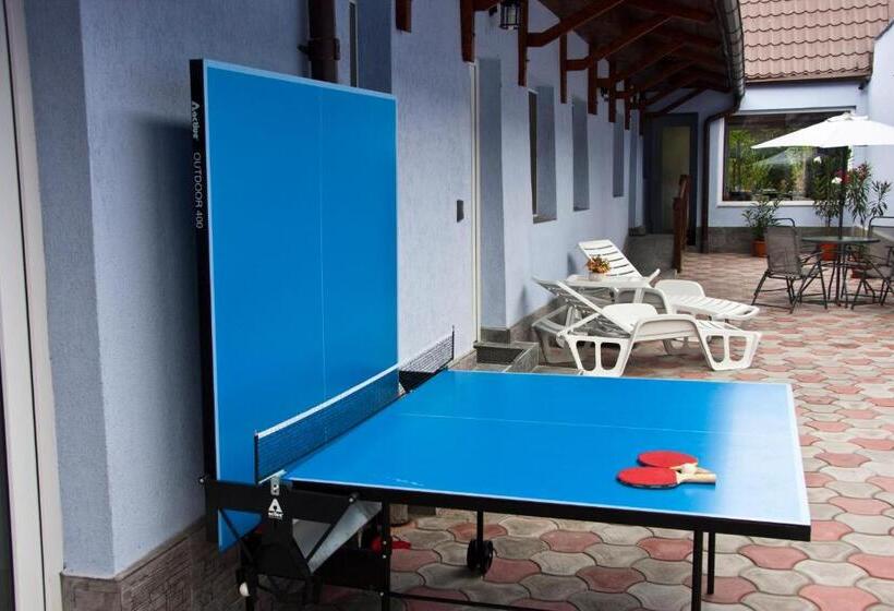 Пансион Clisura Dunarii   Danubian Border