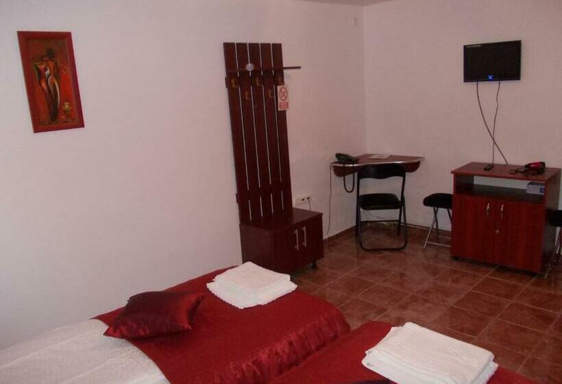 Пансион Clisura Dunarii   Danubian Border