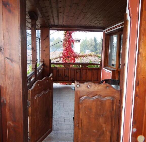 膳宿费 Denis Guest House