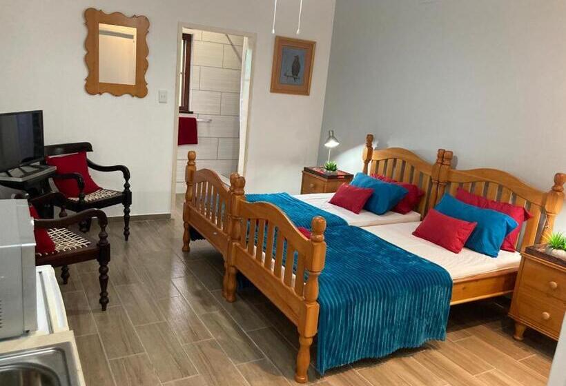 膳宿费 Dome Home Accommodation