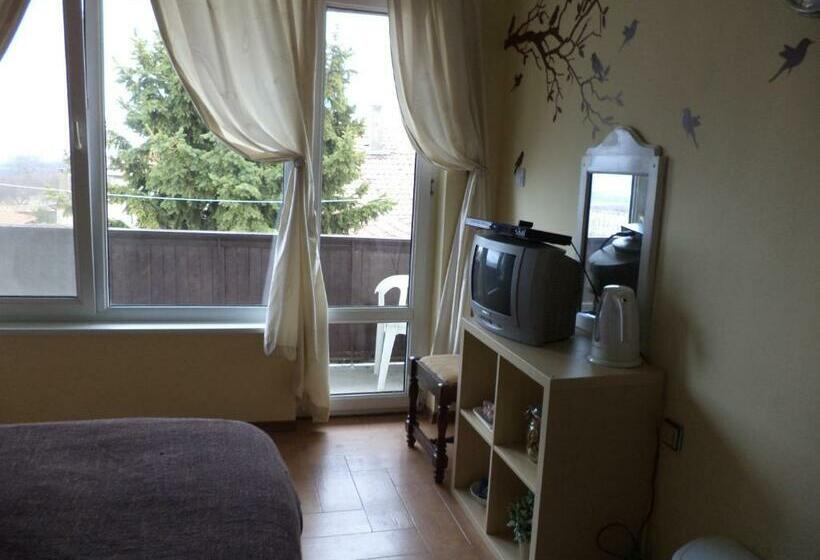 بنسيون Elbarr Rogachevo