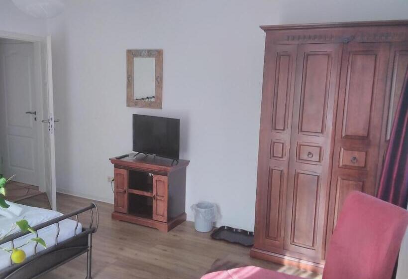 膳宿费 Gästehaus Helbighof