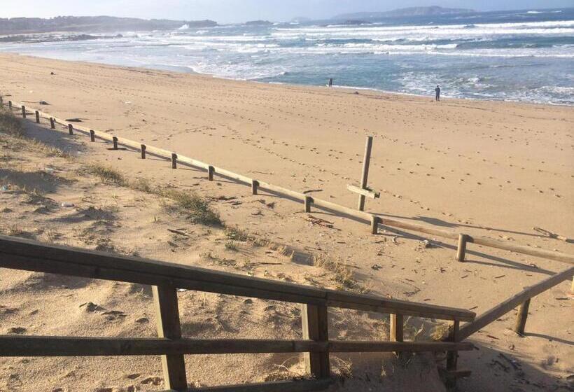 پانسیون Hostal Eden