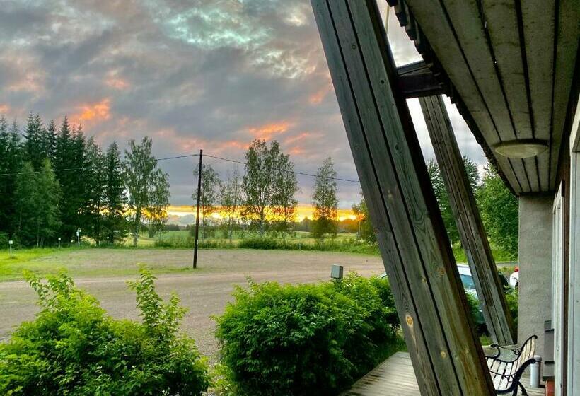 פנסיון Kartano Kievari