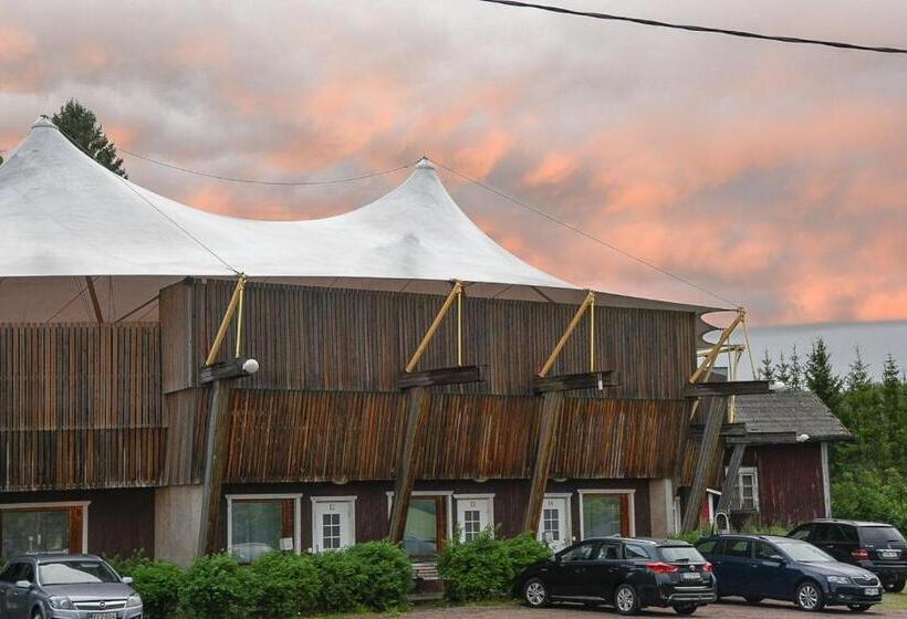 פנסיון Kartano Kievari