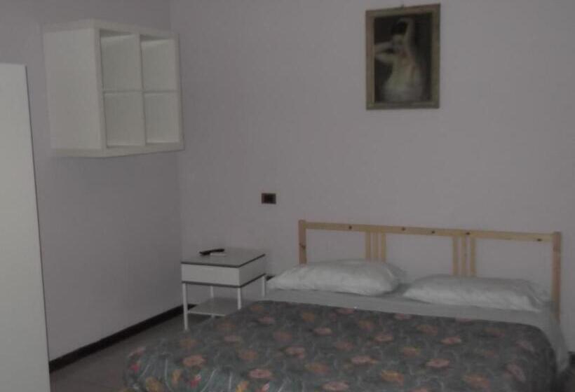 بنسيون Locanda La Cascina