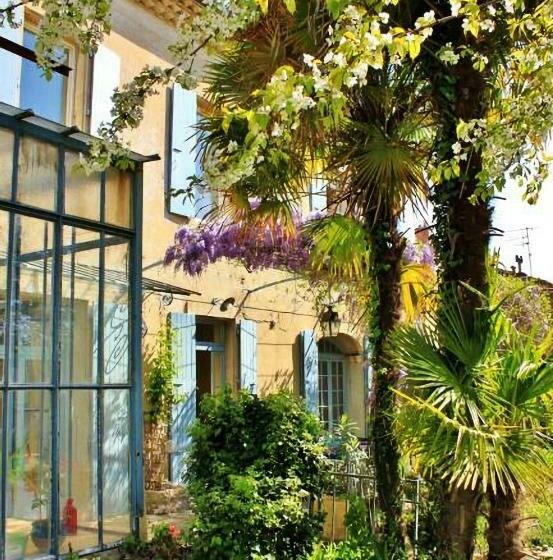 膳宿费 Maison Saint James