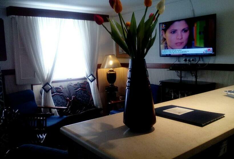 بنسيون Residência Matos Pereira