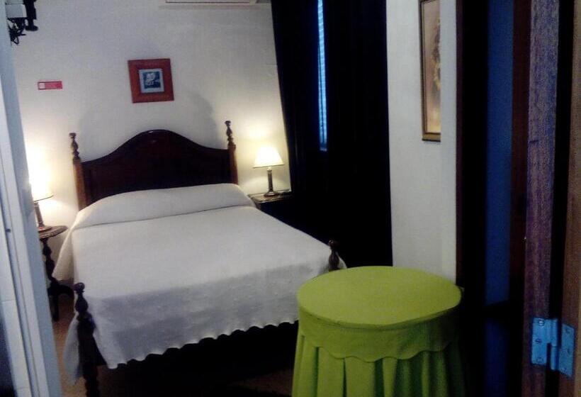 بنسيون Residência Matos Pereira