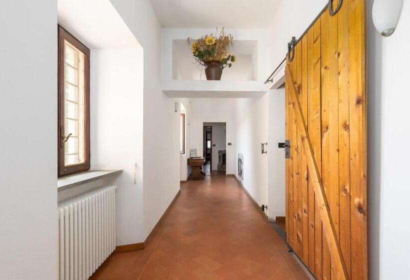 بنسيون San Martino Country Villa B&b