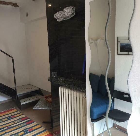 بنسيون Vicolo Del Pozzo