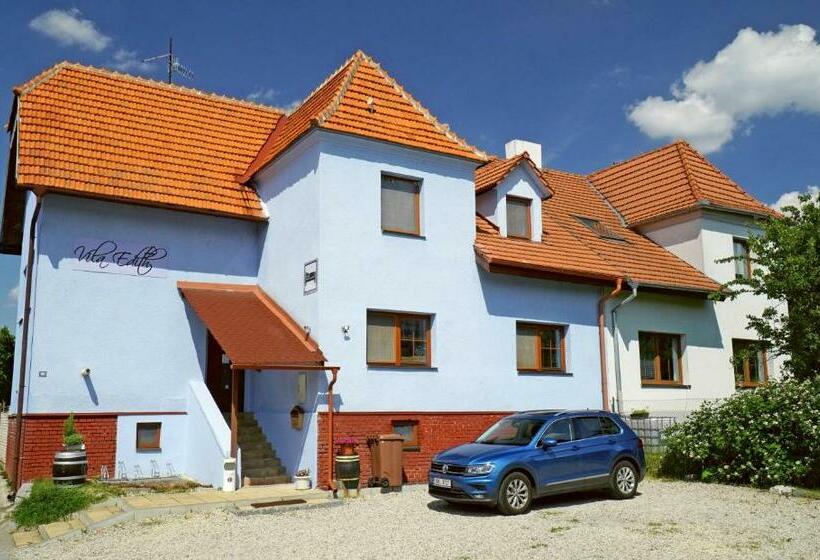 پانسیون Vila Edith Valtice