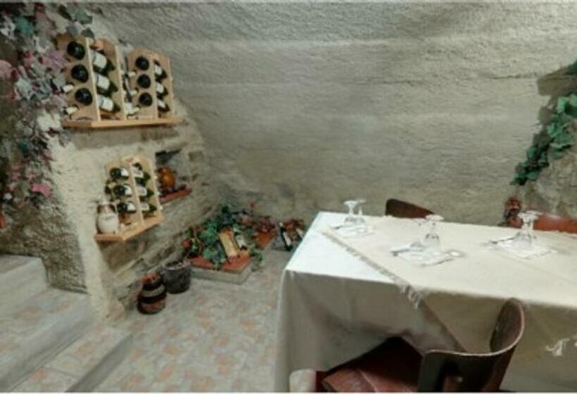 膳宿费 Vila Strážan