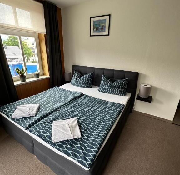 Pension Zur Wartburg