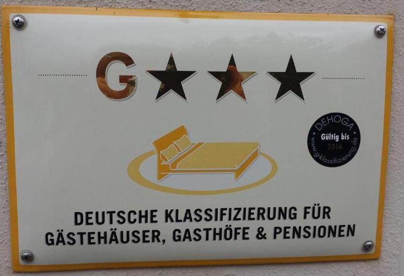 Pension Zur Wartburg