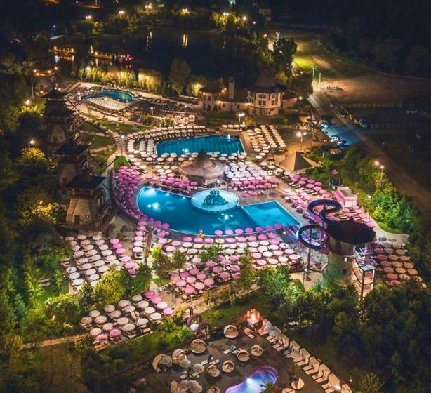 منتجع The Wind Mills Hydropark