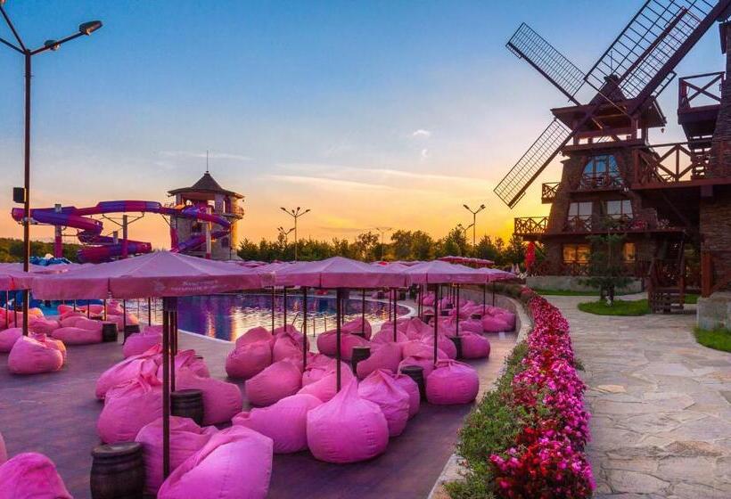 منتجع The Wind Mills Hydropark