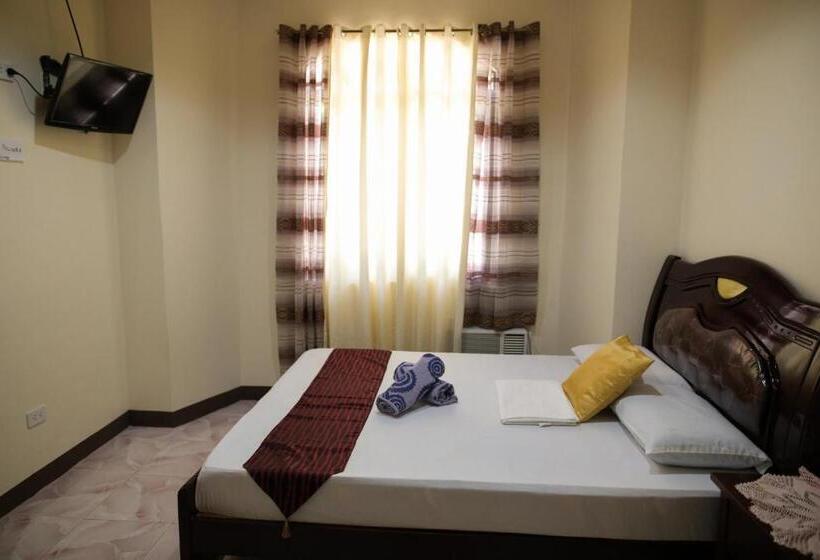 Sascha S Resort Oslob