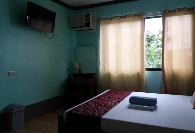 Sascha S Resort Oslob