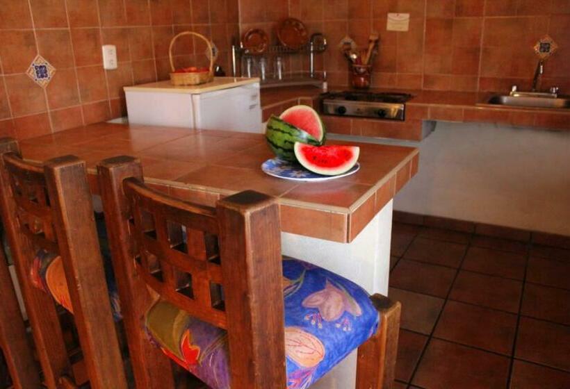 호스텔 Meson Luna Sacra