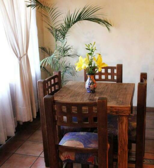 호스텔 Meson Luna Sacra